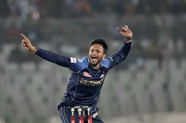 ইতিহাসের সেরা ৫ উইকেটশিকারী বোলার